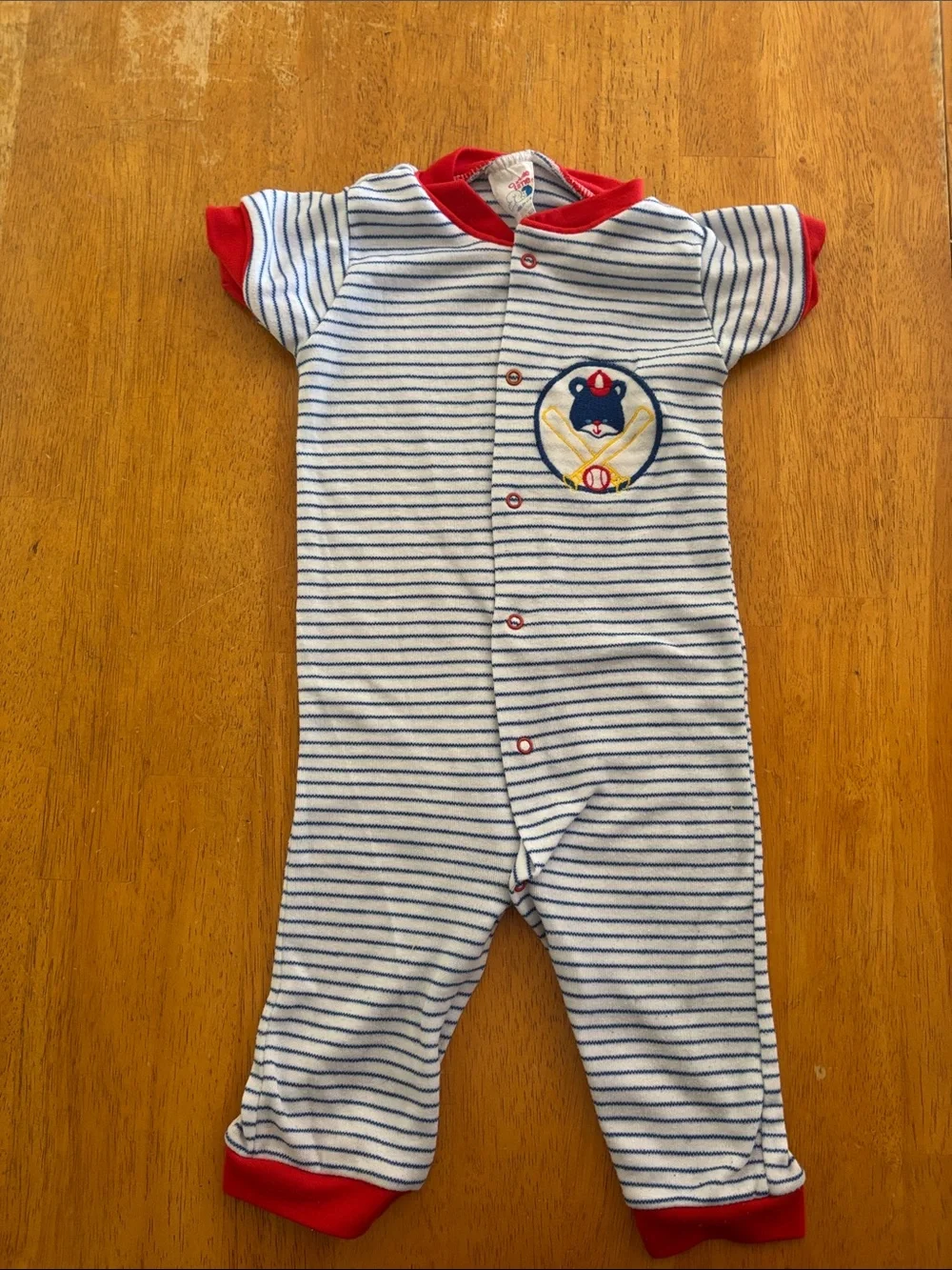 Vintage Baby Cuddle Time Bear Baseball Pajamas 6-12 months